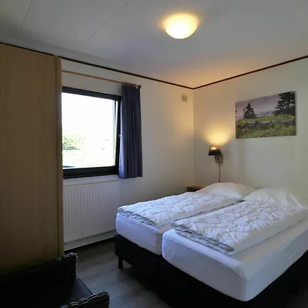 Uplandparcs Dumel - Gemuetliches Haus In Zentrumsnaehe Vakantiehuis